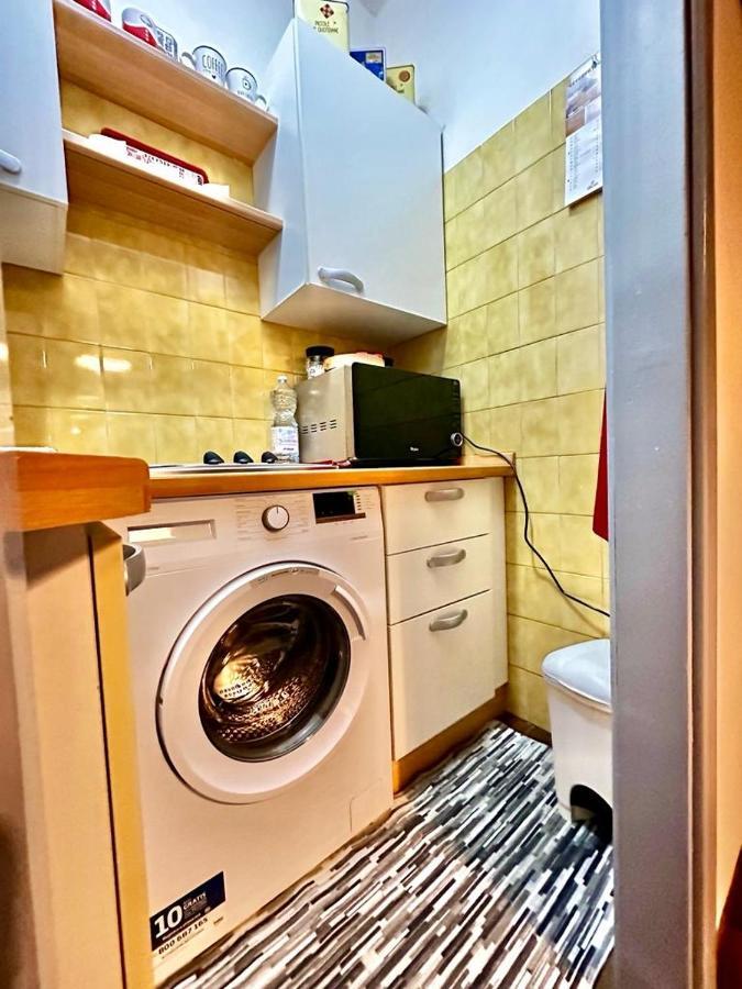 Casa Ferrari Apartment Modena Ngoại thất bức ảnh